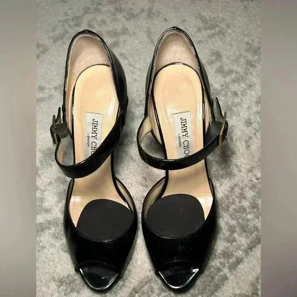 Jimmy Choo Peep Toe Pumps with Gold Buckle - size 38 - Picture 2 of 6